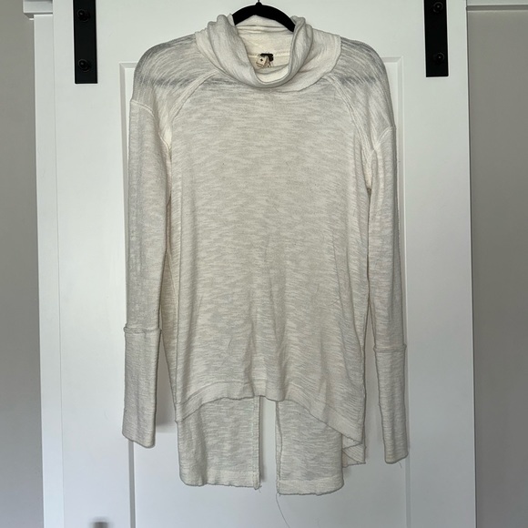 We The Free Split Back Cowl Neck Sweater - Picture 4 of 5